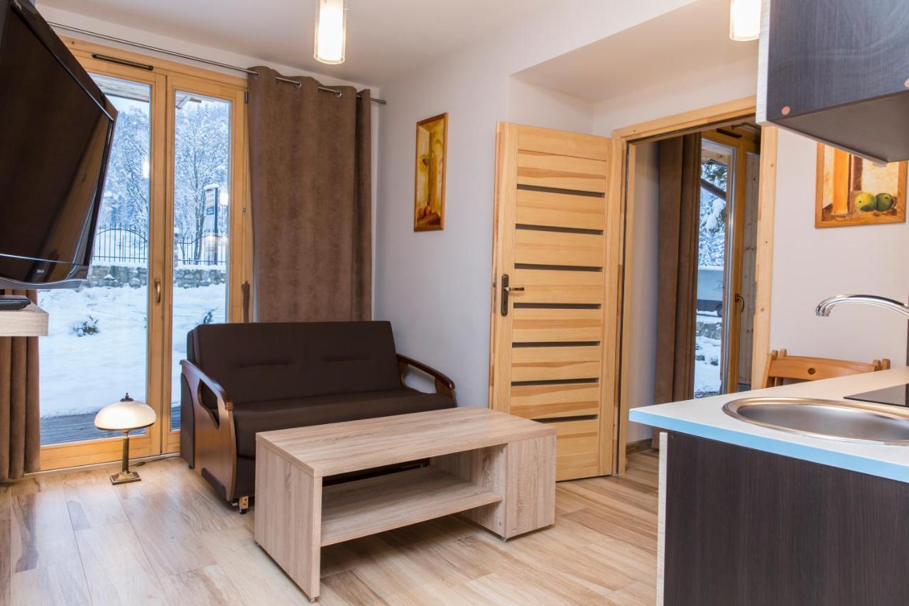 Udanypobyt Apartamenty Przy Dolinach A I B كوشتيليسكا المظهر الخارجي الصورة