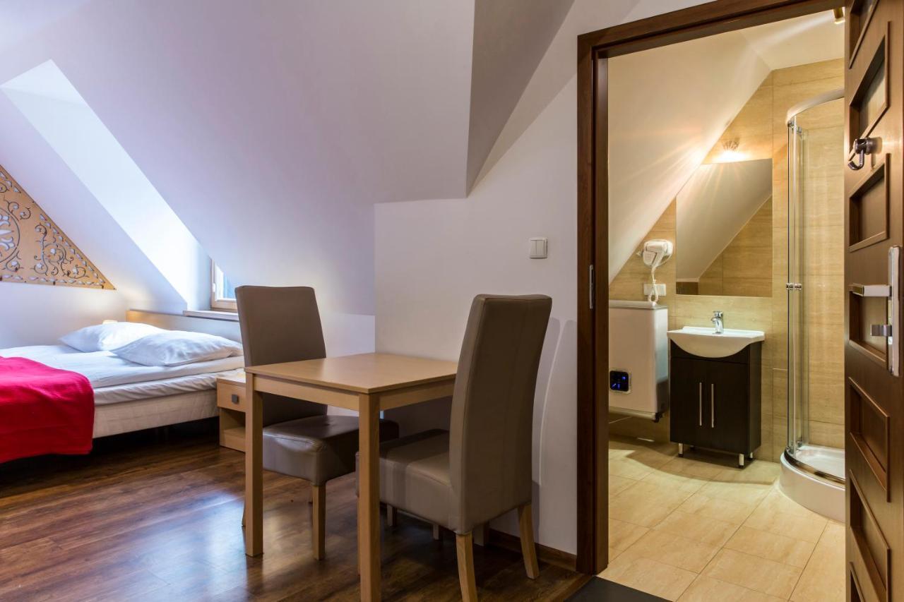 Udanypobyt Apartamenty Przy Dolinach A I B كوشتيليسكا المظهر الخارجي الصورة